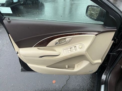 Used 2014 Buick LaCrosse Premium w/ Driver Confidence Package image 14