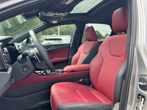 Used 2025 Lexus NX 250 FWD w/ Premium Package image 15