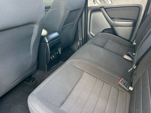 Used 2019 Ford Ranger XLT RWD image 12