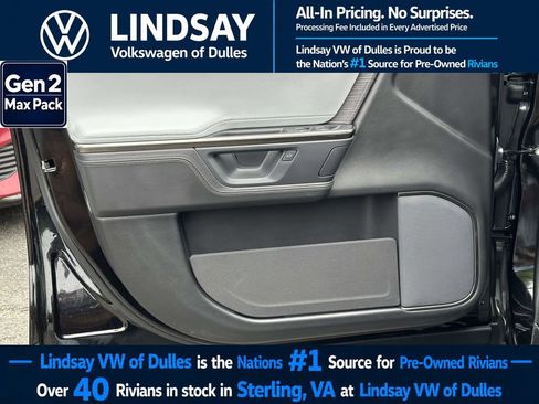 Used 2025 Rivian R1S Adventure AWD/4WD image 9