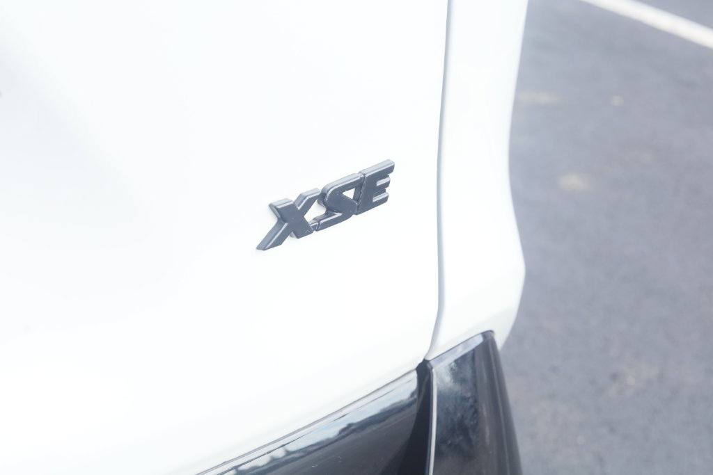 Used 2023 Toyota RAV4 XSE w/ Weather Package AWD/4WD image 43