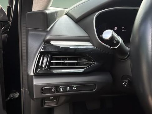 Used 2023 Acura MDX FWD w/ Technology Package image 22