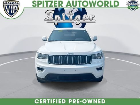 Certified 2021 Jeep Grand Cherokee Laredo w/ Security & Convenience Group AWD/4WD image 3