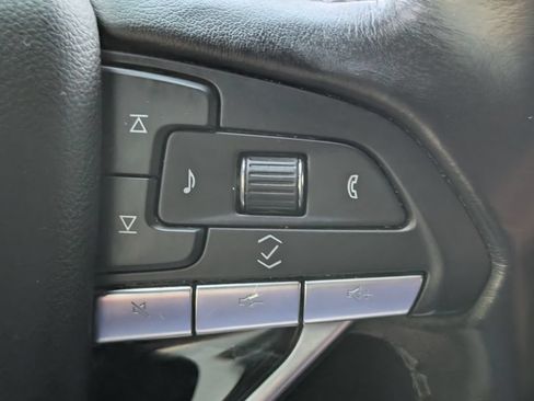 Used 2021 Cadillac Escalade ESV Sport w/ LPO, Illumination Package AWD/4WD image 15