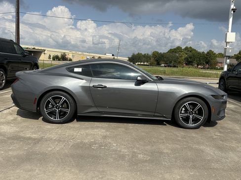 New 2025 Ford Mustang EcoBoost image 5