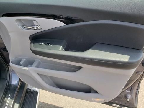 Used 2022 Honda Pilot Touring image 21