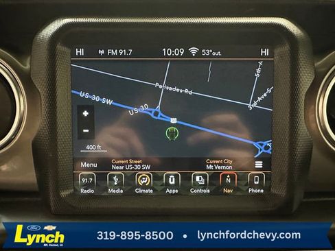 Used 2018 Jeep Wrangler Unlimited Sahara image 4