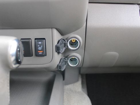 Used 2016 Nissan Frontier SV w/ SV Value Truck Package image 31