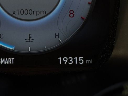 Used 2023 Hyundai Santa Fe Calligraphy image 15