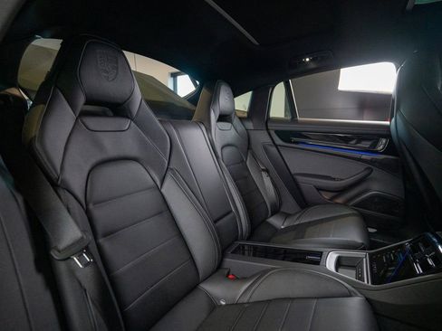 New 2025 Porsche Panamera 4 AWD/4WD image 39