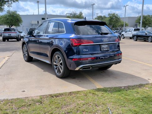 Used 2023 Audi Q5 2.0T Premium w/ Convenience Package AWD/4WD image 8
