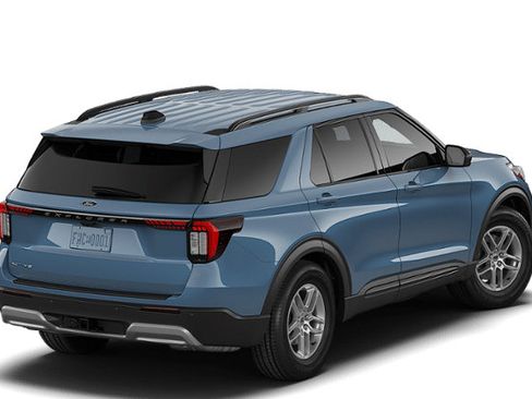 New 2027 Ford Explorer Active w/ Active Comfort Package RWD image 3