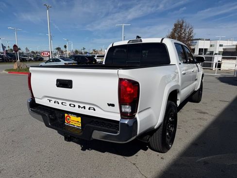Used 2020 Toyota Tacoma SR5 w/ Blackout Package image 5