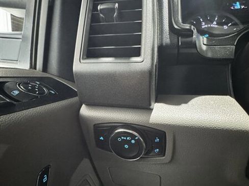 Used 2021 Ford F250 XL w/ Power Equipment Group image 19