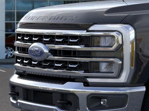 New 2026 Ford F250 Lariat image 17
