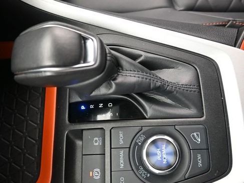 Used 2024 Toyota RAV4 Adventure image 33