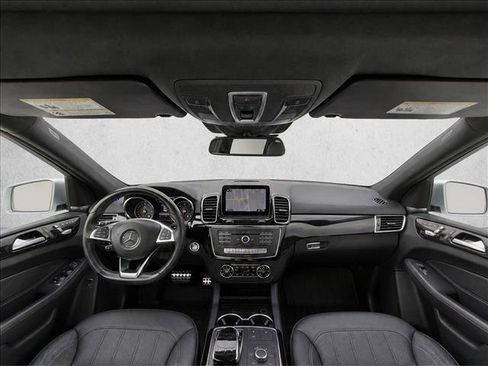 Certified 2019 Mercedes-Benz GLE 400 4MATIC image 18