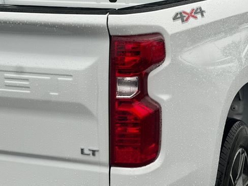 New 2025 Chevrolet Silverado 1500 LT image 28