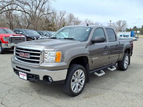 Used 2012 GMC Sierra 1500 SLE w/ Power Tech Package AWD/4WD image 8