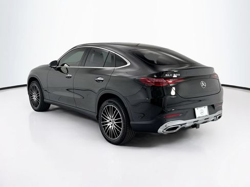 Certified 2025 Mercedes-Benz GLC 300 4MATIC image 7