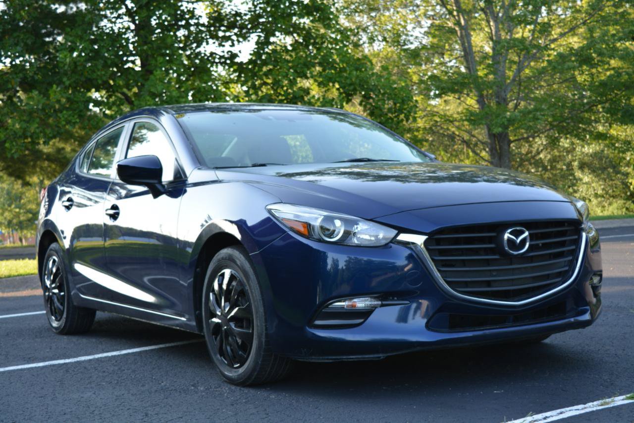 Used 2017 MAZDA MAZDA3 Sport FWD image 4