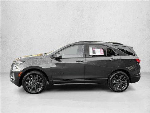 Used 2022 Chevrolet Equinox RS w/ RS Leather Package image 4