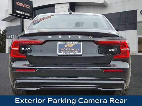 Used 2024 Volvo S60 B5 Plus image 7