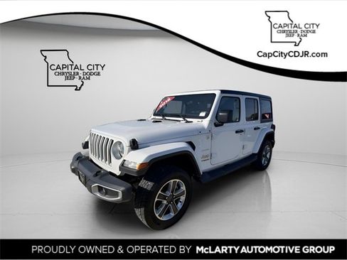Used 2018 Jeep Wrangler Unlimited Sahara image 1