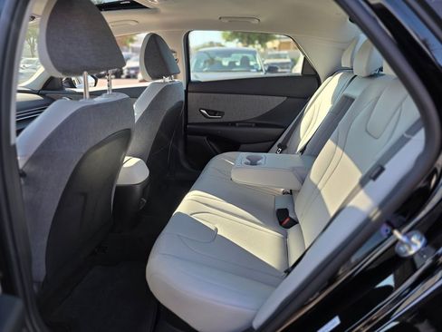 New 2026 Hyundai Elantra Limited FWD image 13