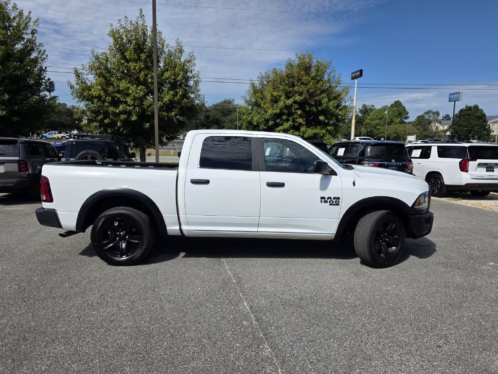 Used 2024 RAM 1500 Warlock RWD image 25