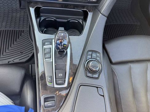 Used 2012 BMW 650i Convertible RWD image 25