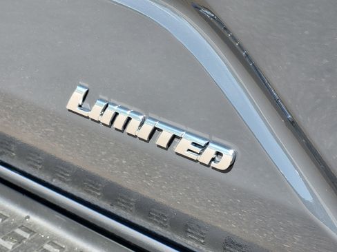 Certified 2026 Toyota 4Runner Limited AWD/4WD image 9