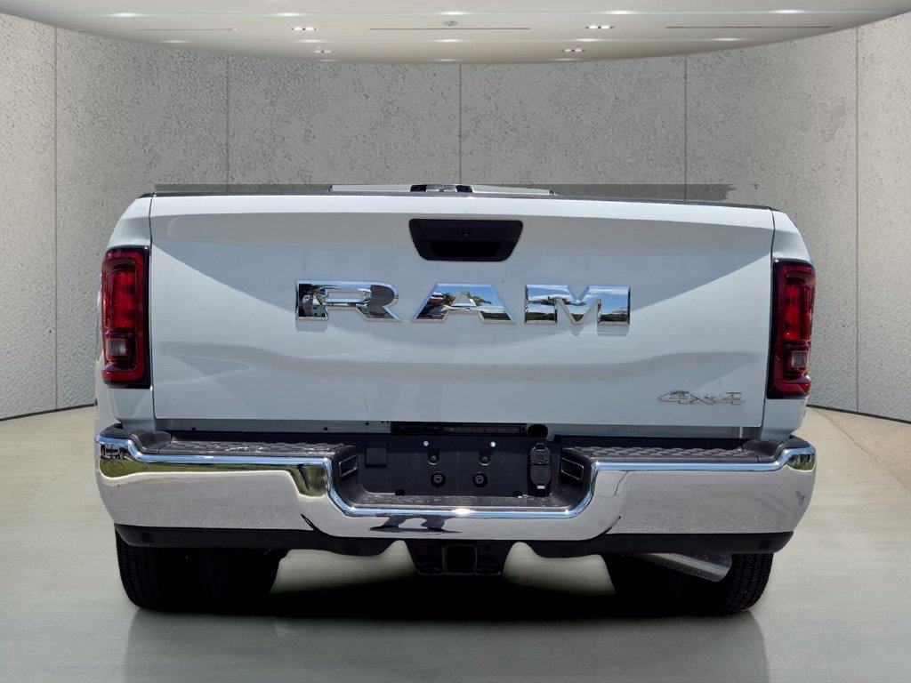 New 2026 RAM 3500 Tradesman AWD/4WD image 6