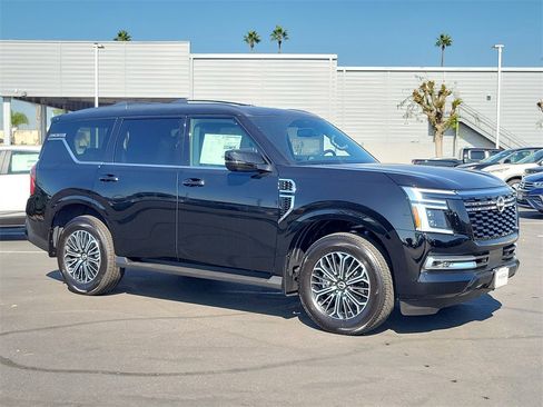 New 2026 Nissan Armada SL w/ Captain's Chari Seat Package image 22