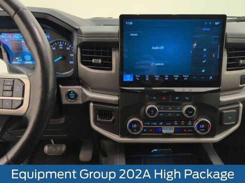 Used 2023 Ford Expedition Max XLT image 21
