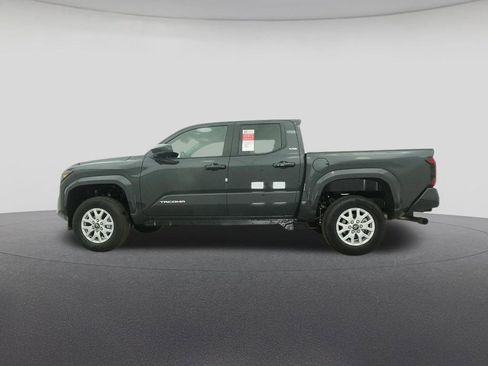 New 2025 Toyota Tacoma SR5 image 19