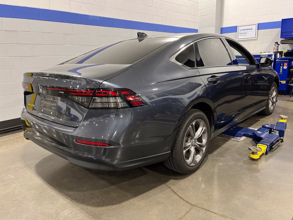 Used 2024 Honda Accord EX image 3