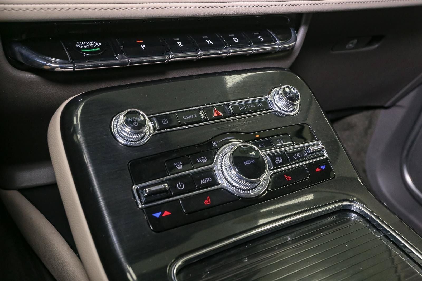 Used 2023 Lincoln Nautilus AWD w/ Premium Package image 31