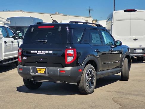 New 2026 Ford Bronco Sport Outer Banks AWD/4WD image 4
