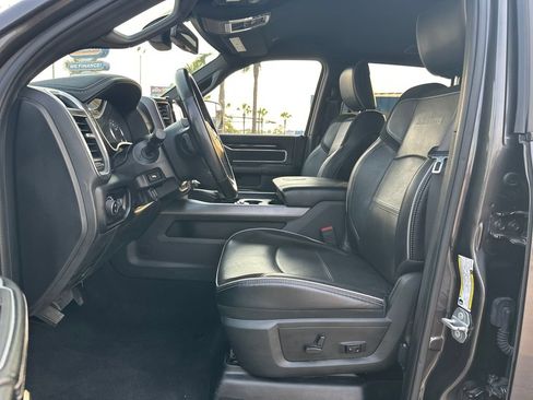 Used 2021 RAM 2500 Laramie w/ Night Edition AWD/4WD image 11