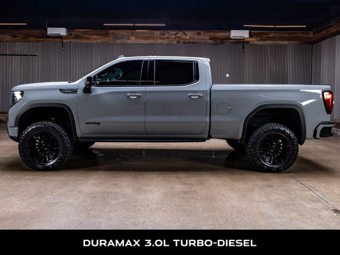 Used 2024 GMC Sierra 1500 AT4 AWD/4WD image 6