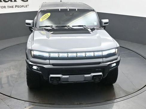 Used 2025 GMC Hummer EV 3X w/ Extreme Off-Road Package AWD/4WD image 59