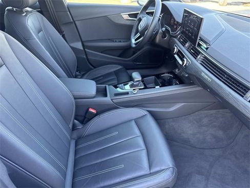 Used 2024 Audi A4 2.0T allroad Premium Plus w/ Premium Plus Package image 29