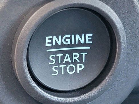 New 2025 Ford Maverick Lariat w/ Black Appearance Package image 8