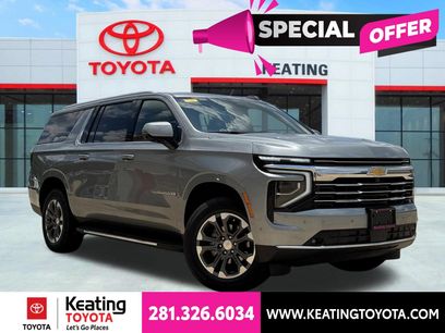 Used 2025 Chevrolet Suburban LT w/ Comfort Package
