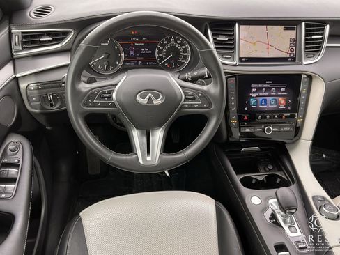 Used 2022 INFINITI QX55 Essential w/ Proassist Package image 12