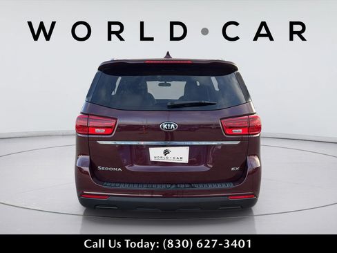 Used 2019 Kia Sedona EX FWD image 8