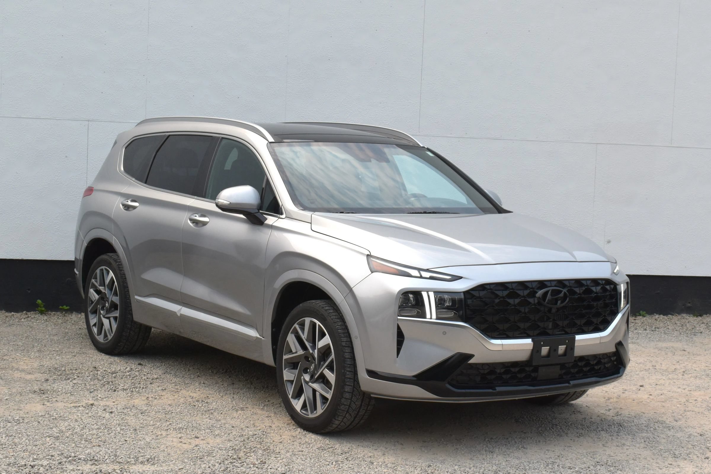 Used 2022 Hyundai Santa Fe Calligraphy w/ Cargo Package AWD/4WD image 1