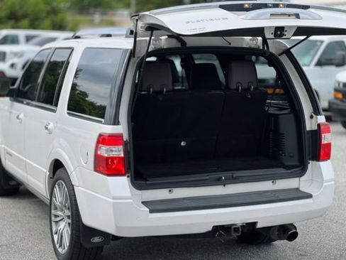Used 2017 Ford Expedition Platinum AWD/4WD image 43