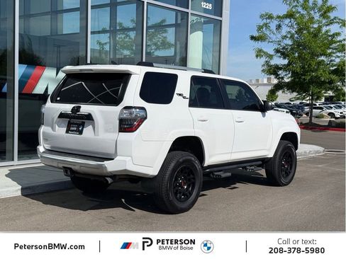 Used 2018 Toyota 4Runner TRD Off-Road Premium AWD/4WD image 5
